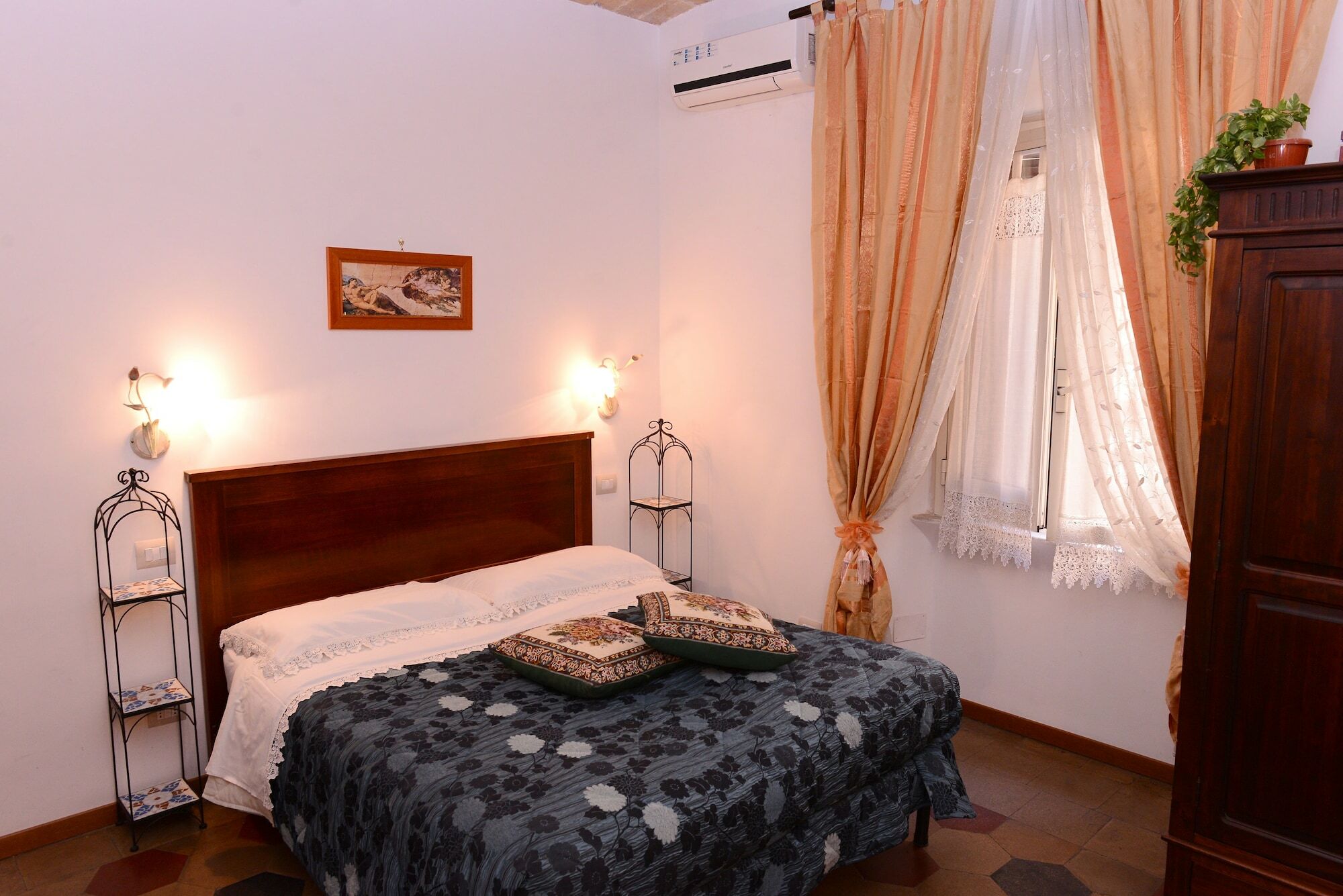 All'ombra Del Cupolone Gasthof Rom